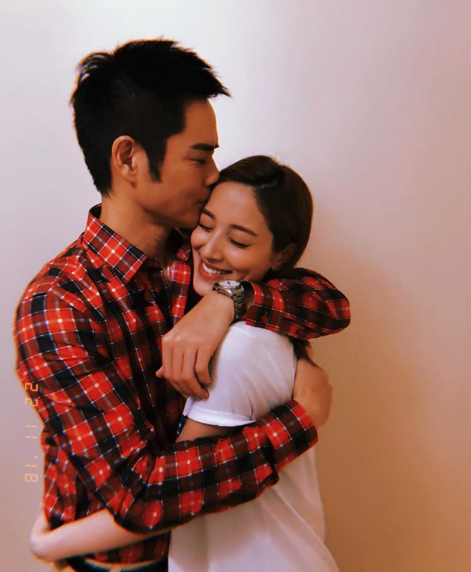 (笑了)   4.常常把「我爱你」