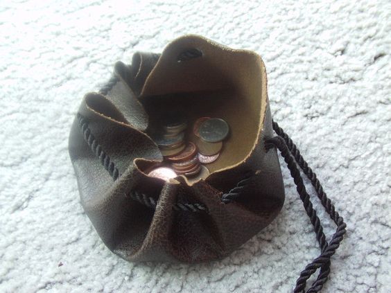 銀包裡一定要有放零錢的位置