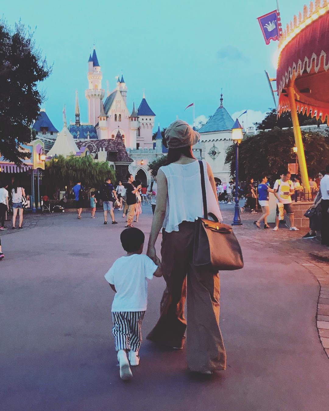 konnie lui and son