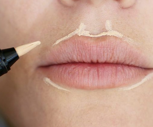 lip conceal