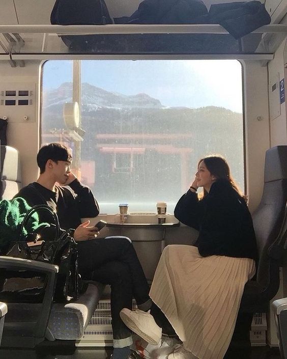 couple in the train