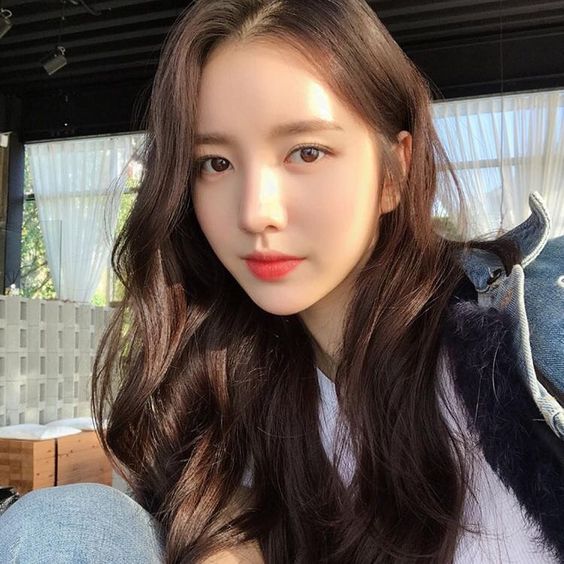 必試獲獎無數的 No.1美白精華 X 面霜 兩步讓膠原 4 倍增生、光感透亮!