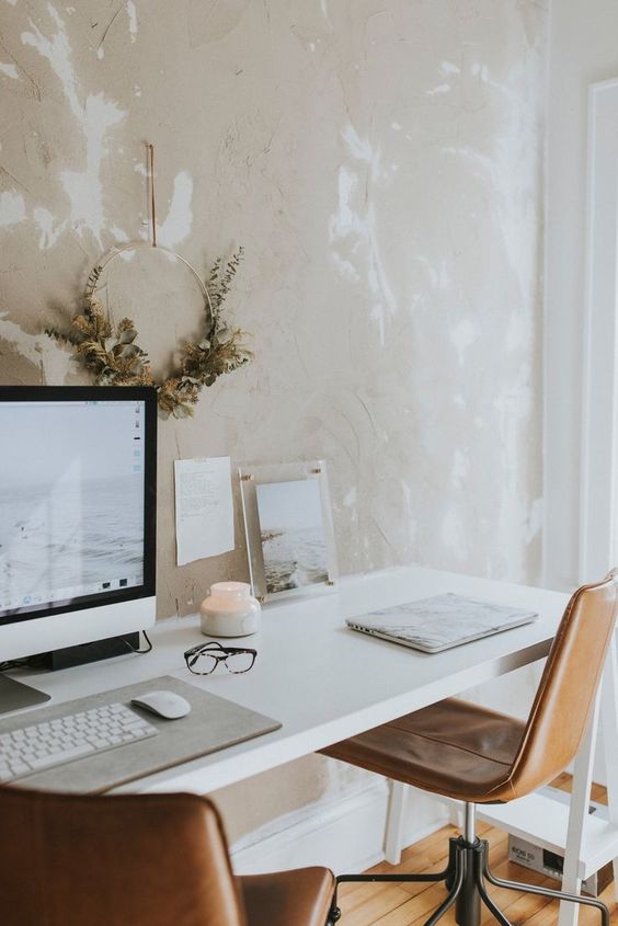 【鼠年辦公室風水】 農曆新年前打工仔必做的6件事 鼠年行運行到落腳趾尾