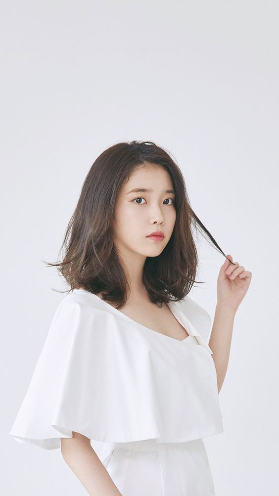 IU
