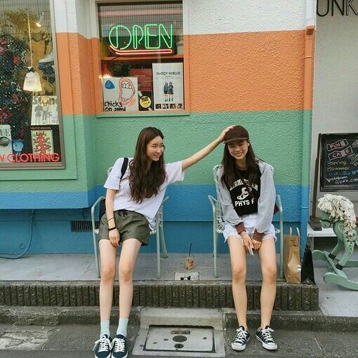 朋友總會在你傷心絕慾時陪伴你渡過時光