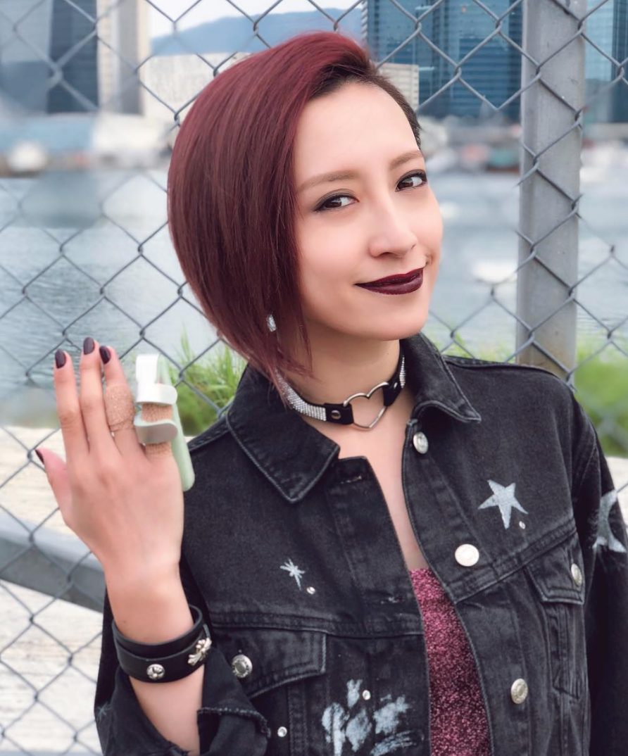 龔嘉欣首演奸角