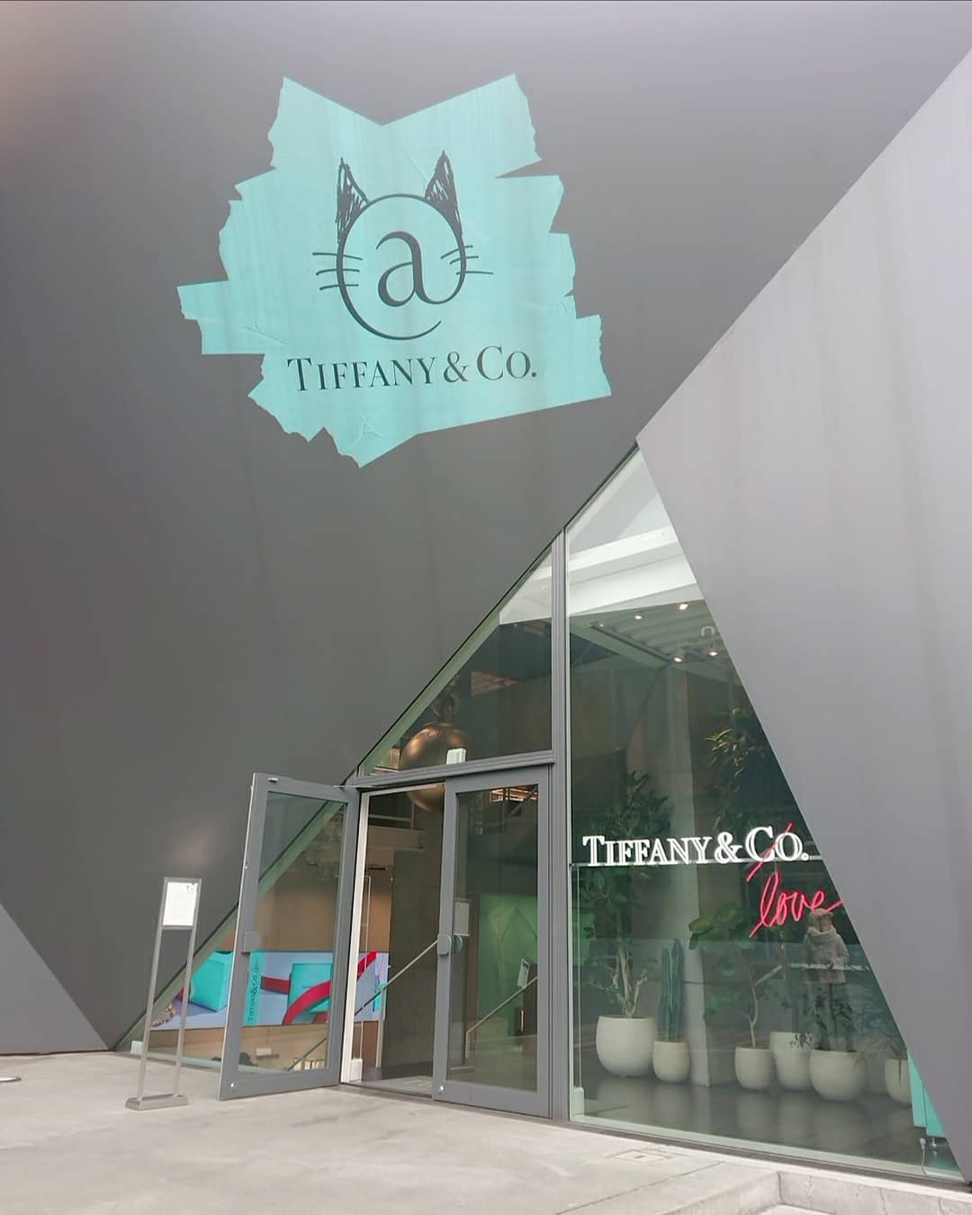 【名牌cafe都在日本】 時尚大牌咖啡甜點 味覺視覺的品味享受