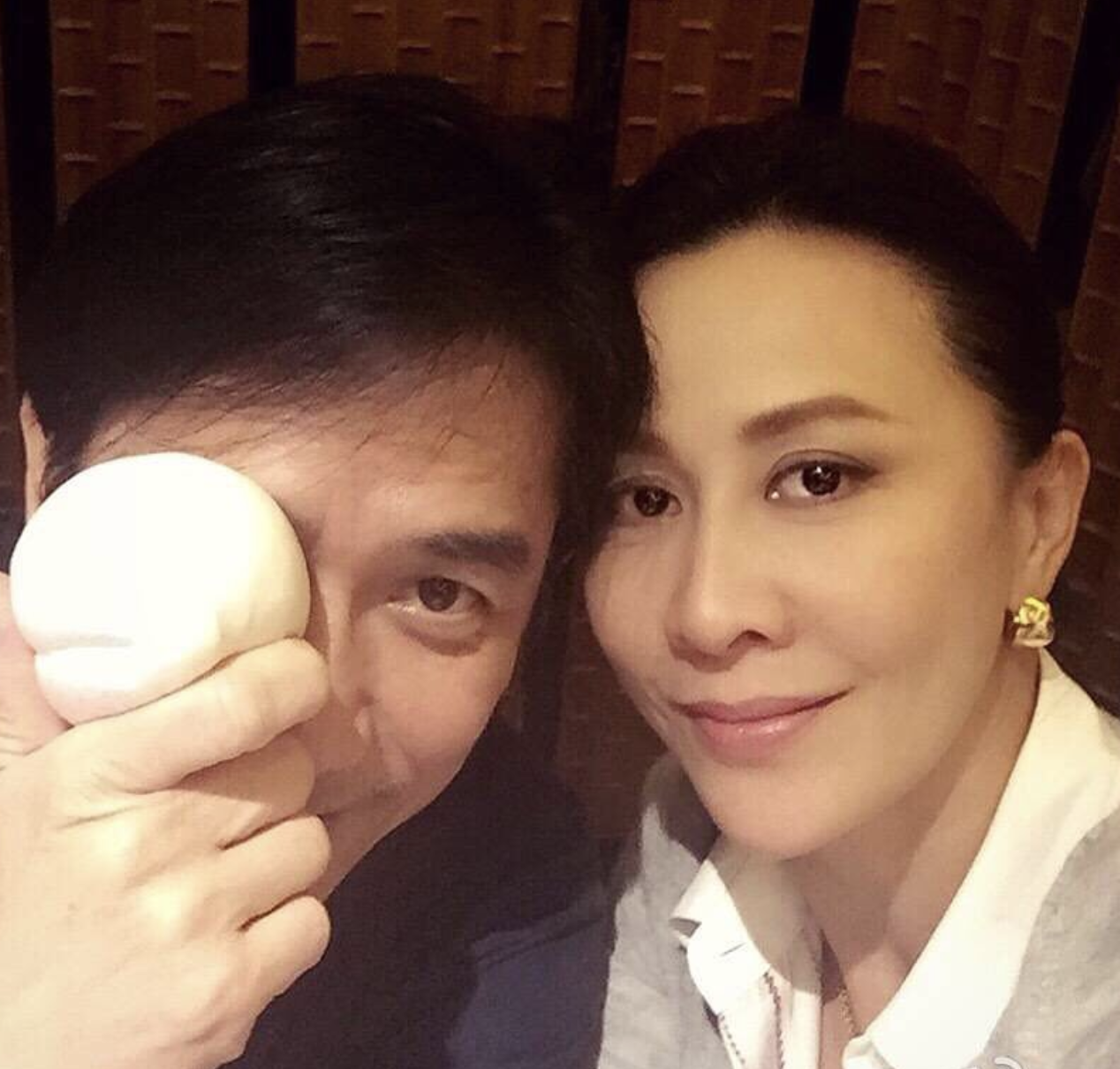 劉嘉玲梁朝偉坦誠相待