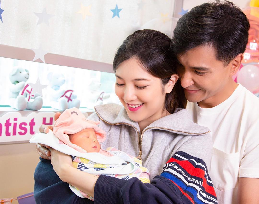 演藝圈浮浮沉沉26年 陳展鵬苦盡甘來捱出頭 如今事業婚姻雙豐收