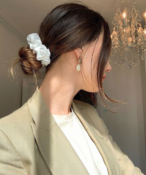 手殘也能紮出時尚造型！5款大腸髮圈造型輕鬆提升時尚度