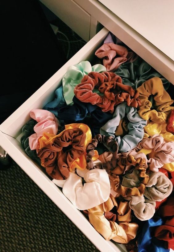 手殘也能紮出時尚造型！5款大腸髮圈造型輕鬆提升時尚度