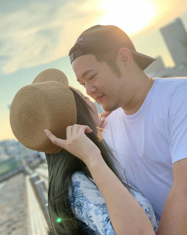 黑澀會美眉丫頭結婚