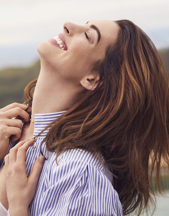 Anne Hathaway