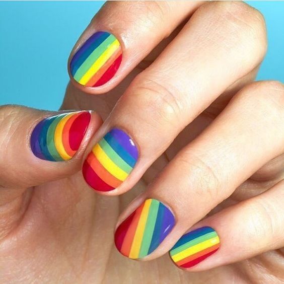 【2020春夏美甲提案】看再久也不會膩的指甲彩繪 「你也能擁有屬於自己的一道彩虹」