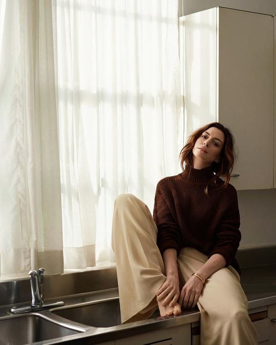 Anne Hathaway
