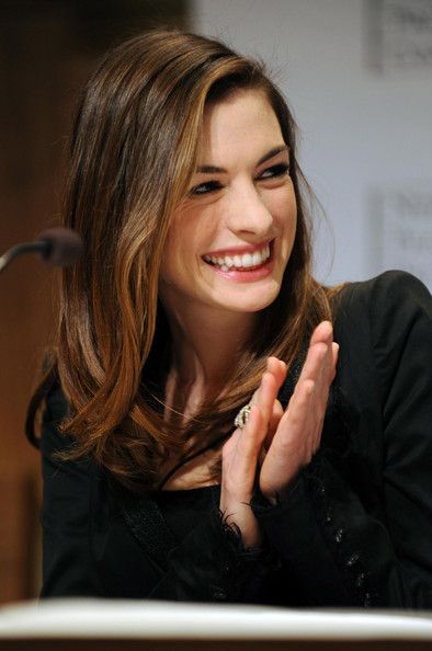 Anne Hathaway