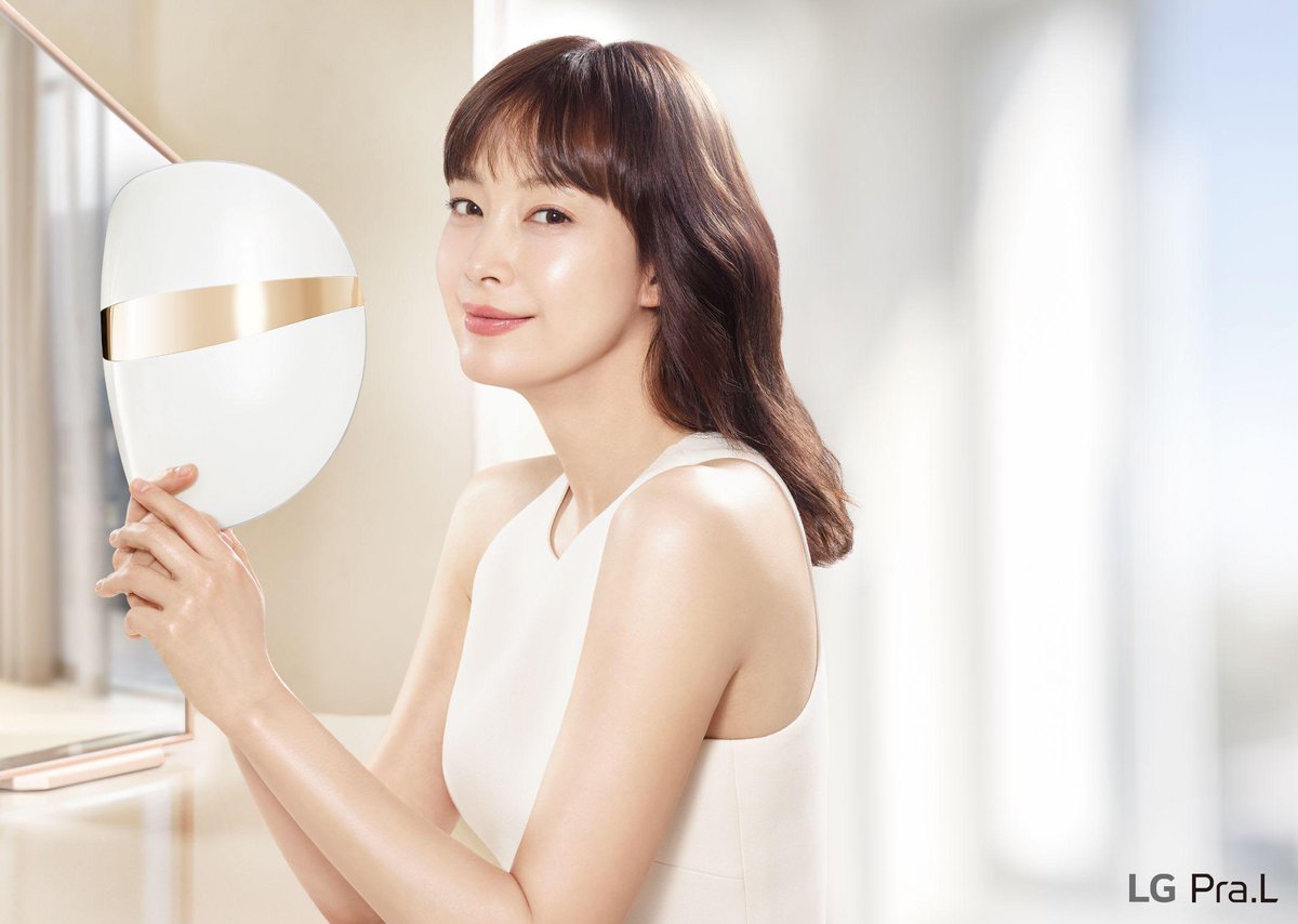 LG Pra.L 光學淨白緊緻 LED 面罩