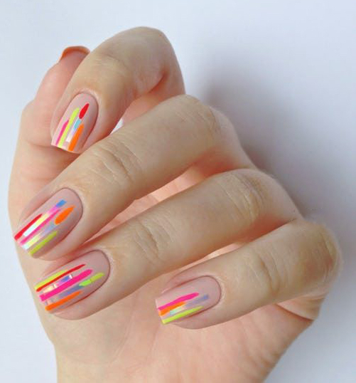 【2020春夏美甲提案】看再久也不會膩的指甲彩繪 「你也能擁有屬於自己的一道彩虹」