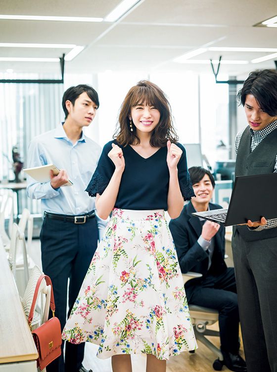 【辦公室戀愛】情侶日對夜對看似浪漫美好?小心成為同事之間的箭靶!