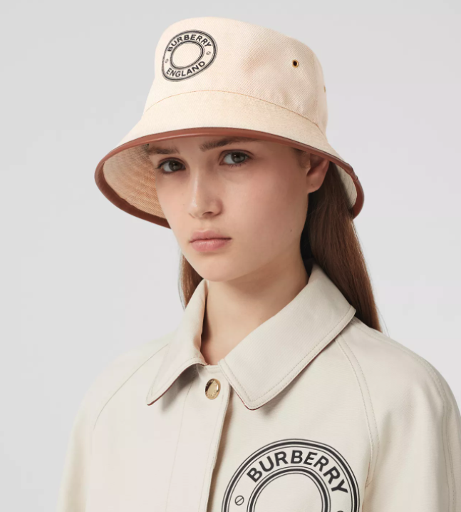 Burberry bucket hat