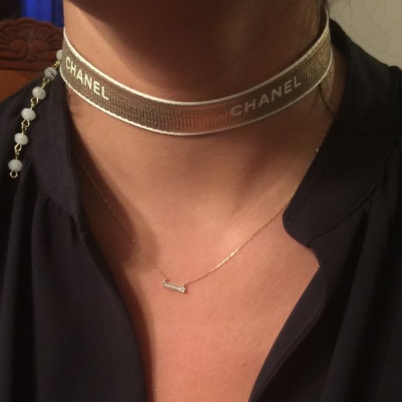 平凡無奇的緞帶多種用途！髮箍、髮帶、鞋帶、耳環 絕對好看到令你驚艷！