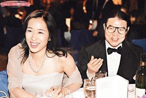 朱玲玲從港姐到豪門貴婦 如今越活越優雅