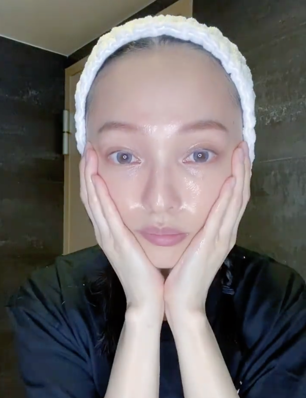 小紅書@張韶涵 2