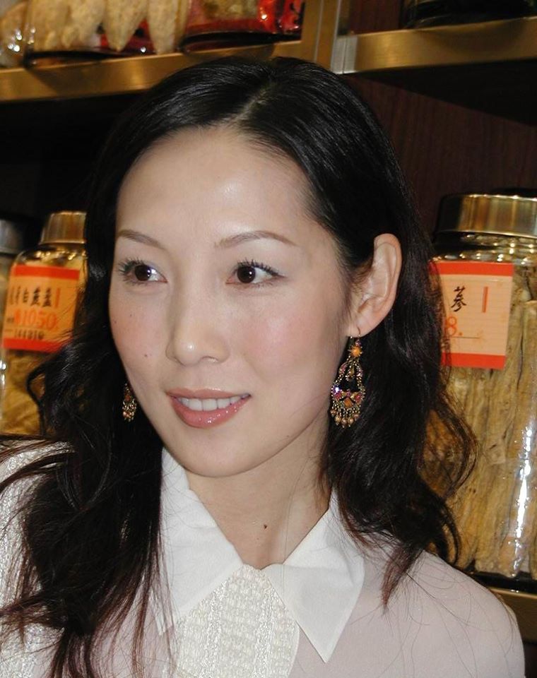 【九五至尊】47歲吳美珩凍齡廿年秘訣:嫁給愛情 當紅時退出娛圈只為「珍惜眼前人」