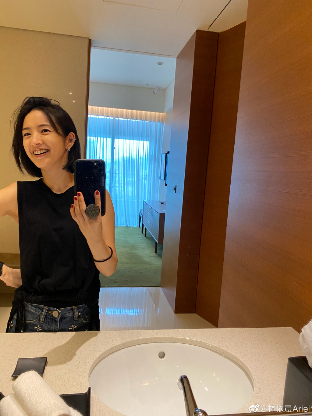 被歲月眷顧的凍齡女神林依晨