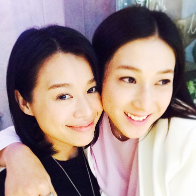 有一種遠距離朋友 不會因少見面而變得疏遠 反而從外國回來放下行李就即刻想見你