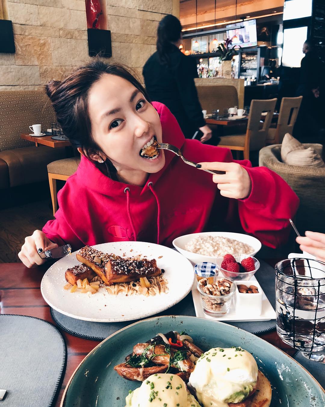 【鄧紫棋瘦身秘訣】早餐食燕麥 飲食均衡多做運動練出馬甲線 又健康又享瘦