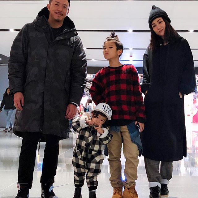 張繼聰甘心做謝安琪的私人攝影師 鏡頭下謝安琪似印傭 張繼聰立即幽默護妻