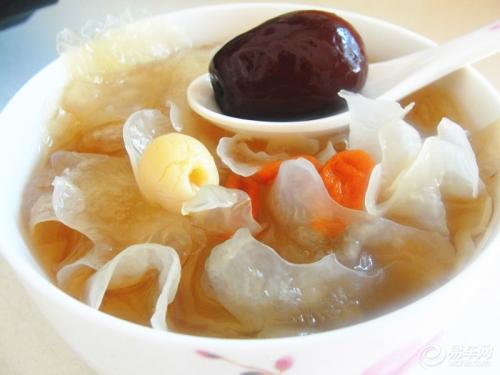 【蓮子湯水食譜】4款養顏滋潤蓮子湯水推介 有助清熱降火 是上「心火」病症剋星