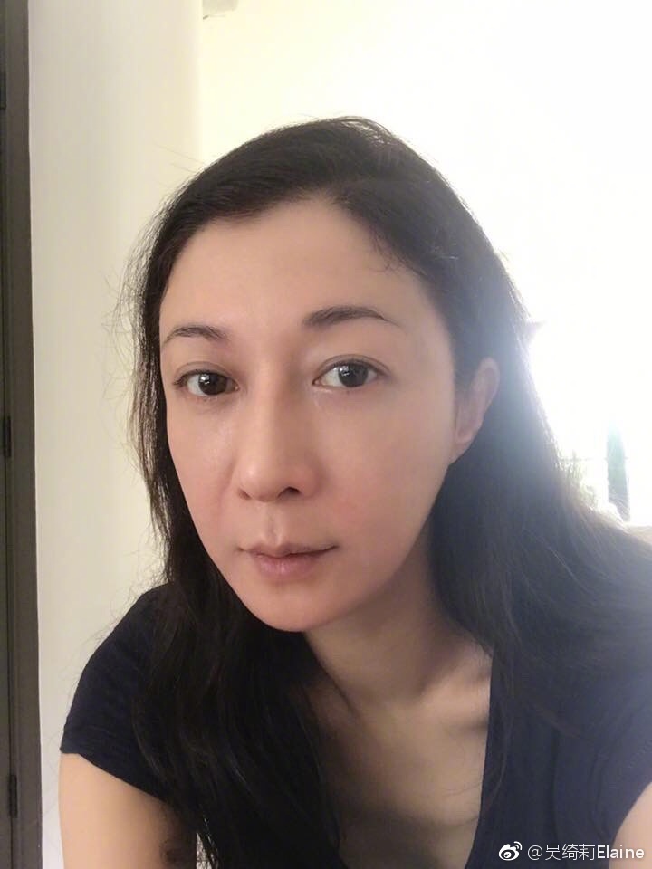 吳綺莉遇上「忽然暖男」成龍賠上一生 由亞姐變成怨婦 多年後終看淡要活出自我