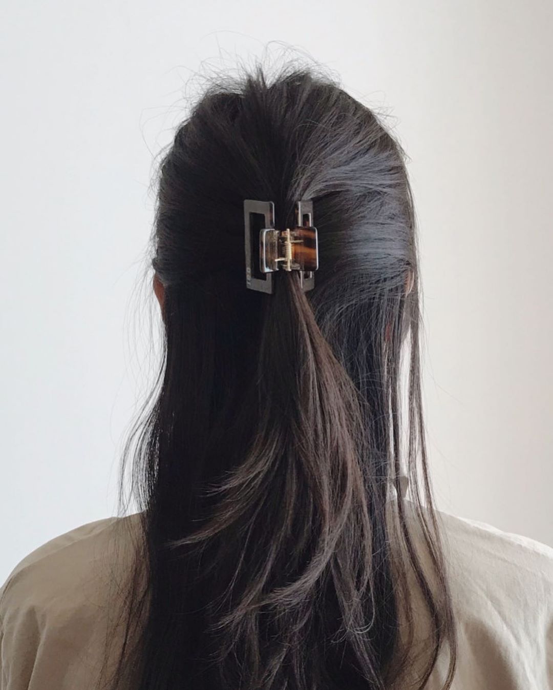 4款隨性不隨便的鯊魚夾造型！