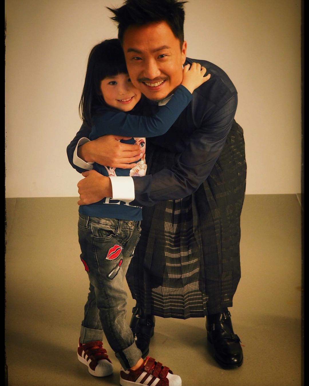 鄭中基當年飛機事件形象插水 機緣巧合接觸喜劇成為人生轉折點