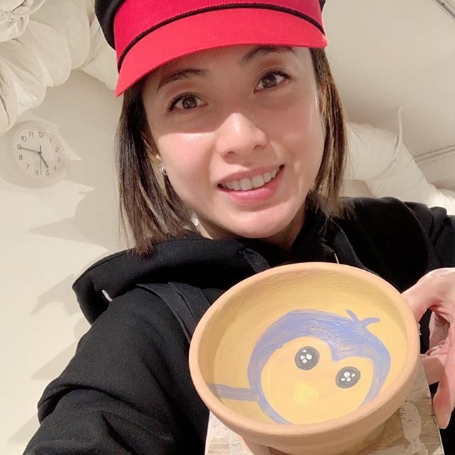 甘比現實版灰姑娘 昔日公屋出身、娛樂記者蛻變闊太 多年來飲水思源回歸社會
