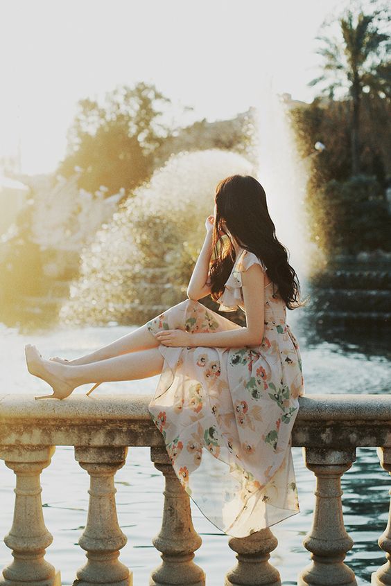 張愛玲寫給女生的5個愛情哲理：不管你的條件有多差總會有個人在愛你