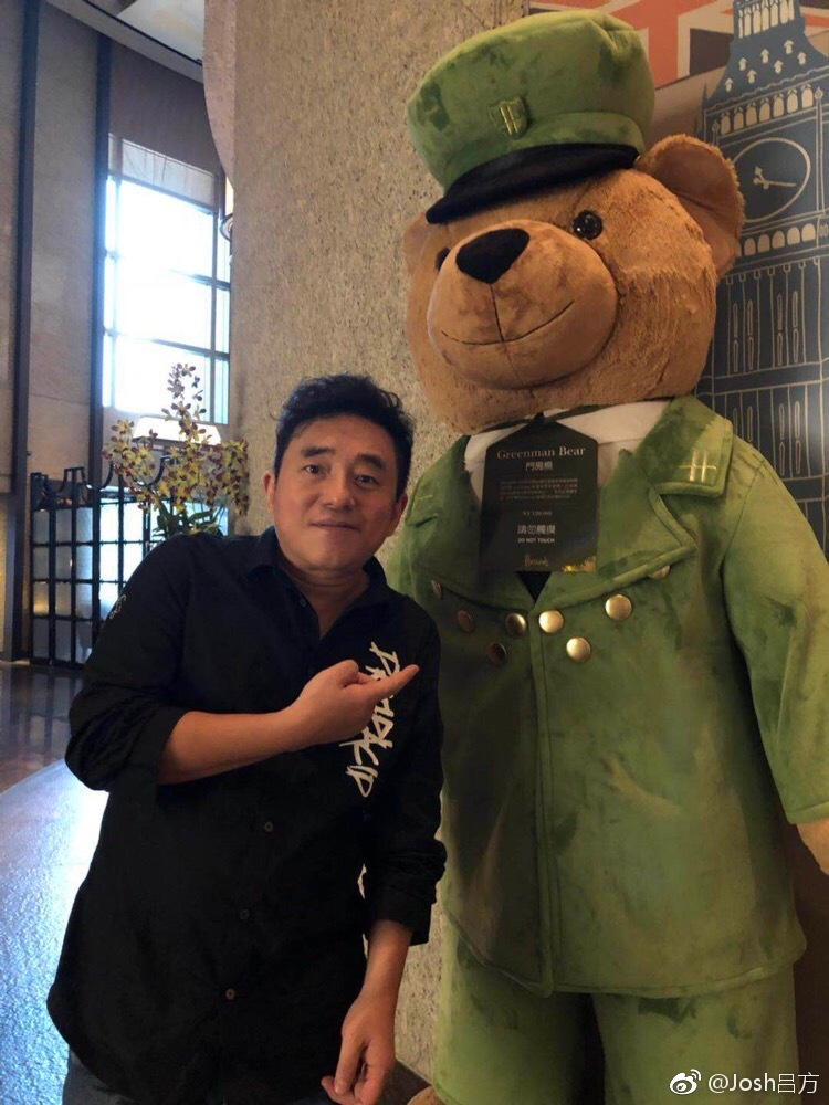 呂方老來得女自認是上天恩賜 感激太太為他及家庭付出：遇見她是我的幸運