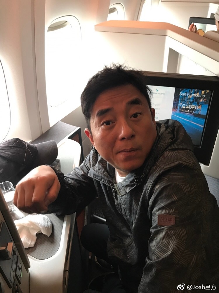 呂方老來得女自認是上天恩賜 感激太太為他及家庭付出：遇見她是我的幸運