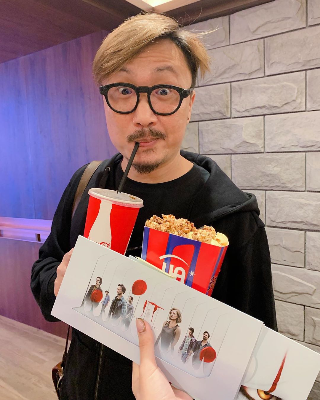 鄭中基當年飛機事件形象插水 機緣巧合接觸喜劇成為人生轉折點