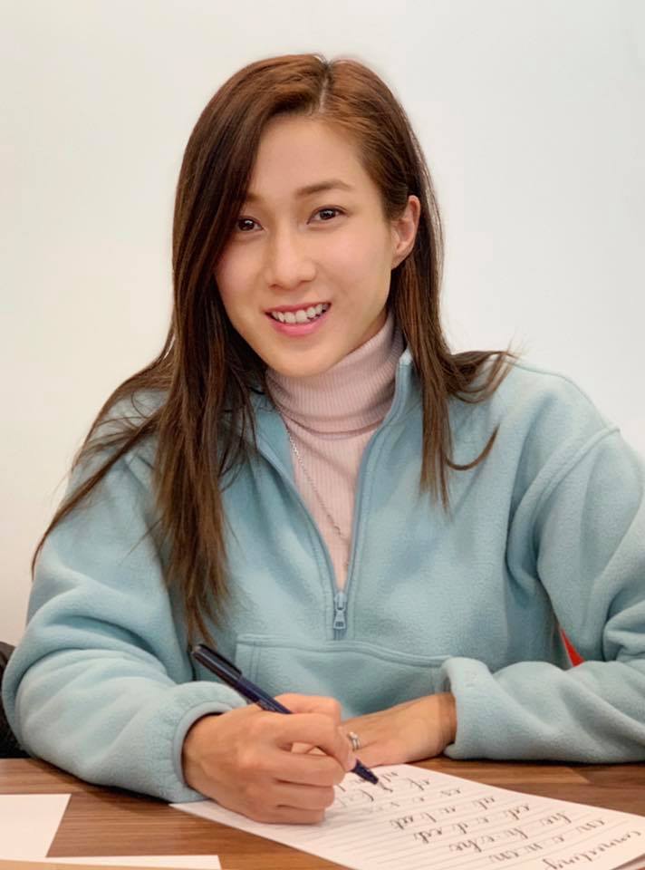 鍾嘉欣的青春錯愛伍允龍 只因愛的時間不對?待伍允龍事業有成 愛情已擦身而過