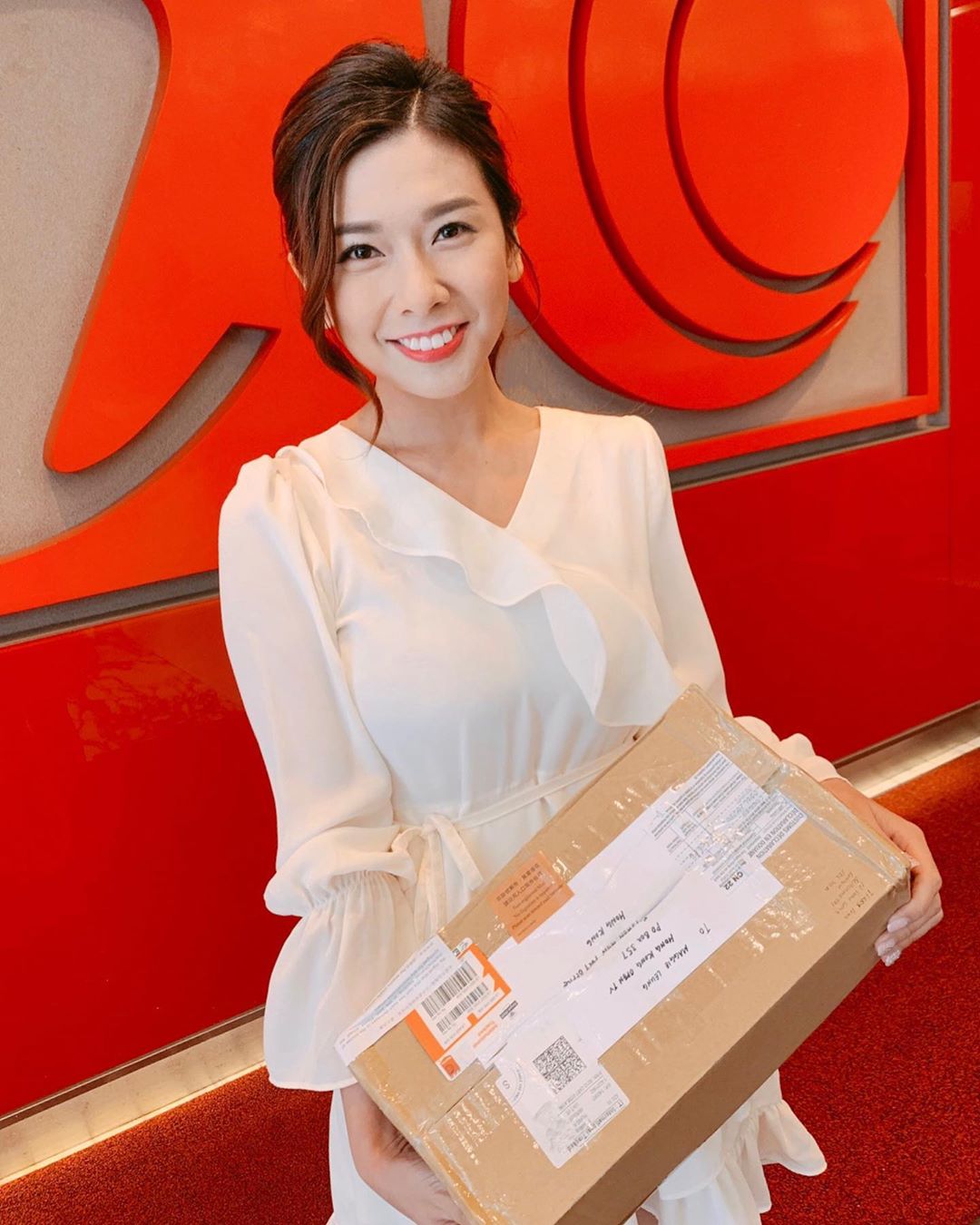 前無線新聞小花梁凱寧入讀中大醫學院