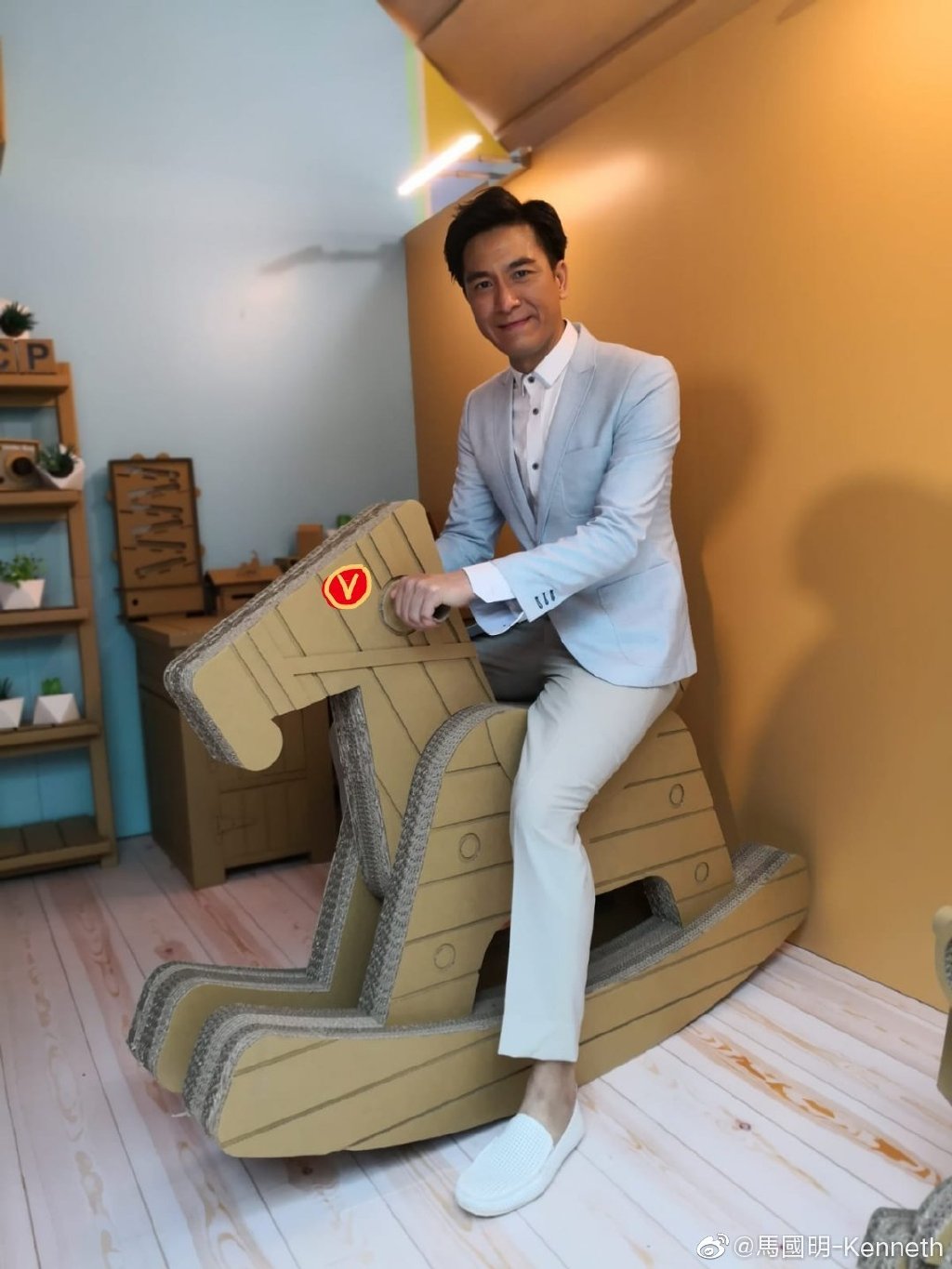 【使徒行者3】馬國明經歷3段情 只為湯洛雯改變:健談、開啟IG等 有意入五前結婚