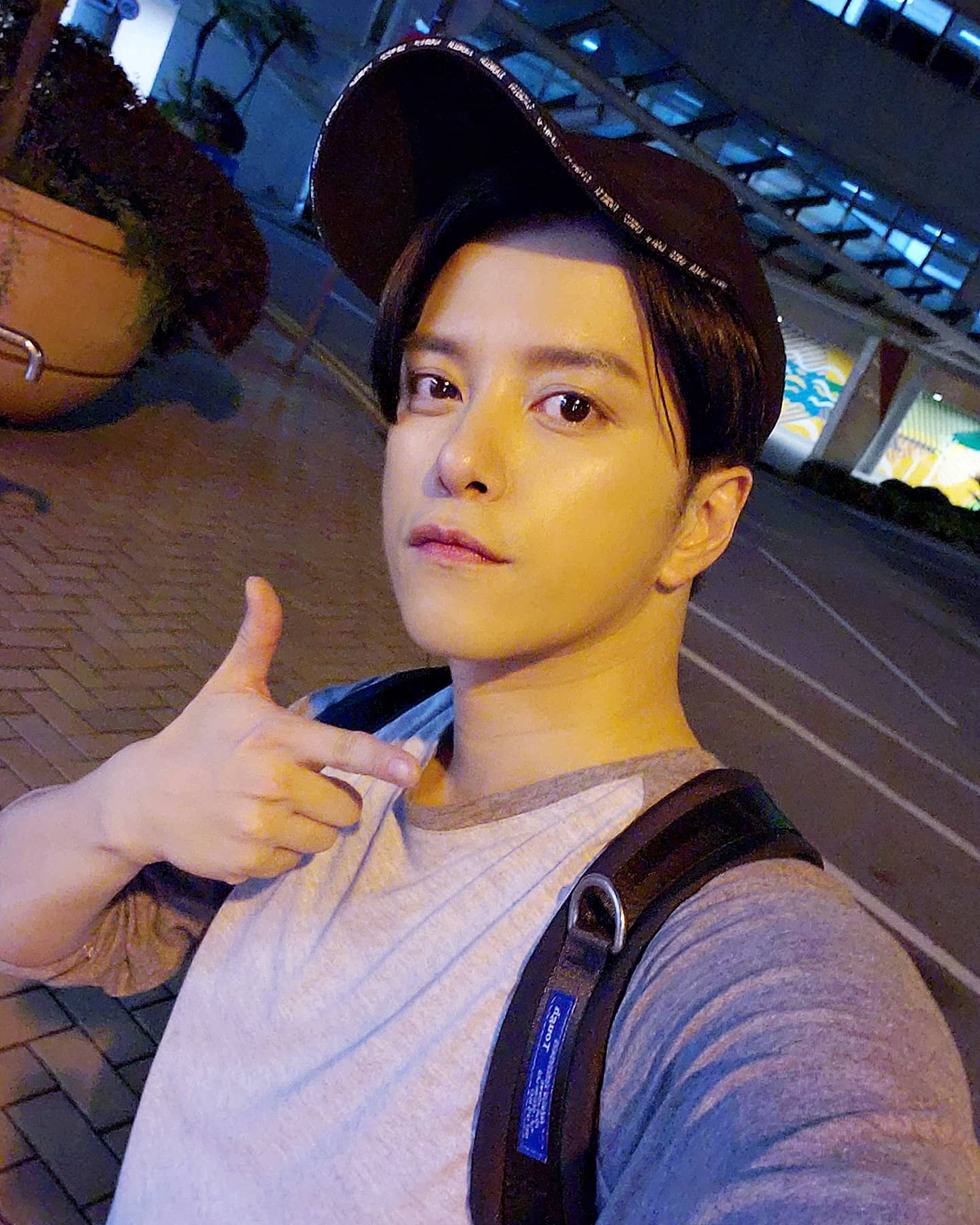 張彥博破碎家庭出身 曾不能接受父母再婚到後來釋懷 如今更買車接載繼父出入醫院