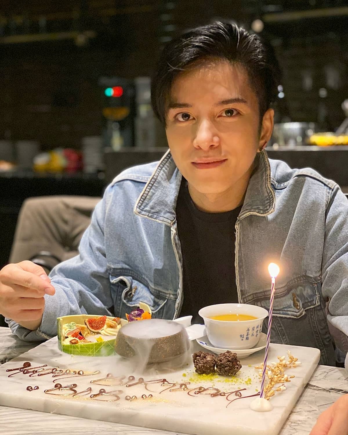 張彥博破碎家庭出身 曾不能接受父母再婚到後來釋懷 如今更買車接載繼父出入醫院