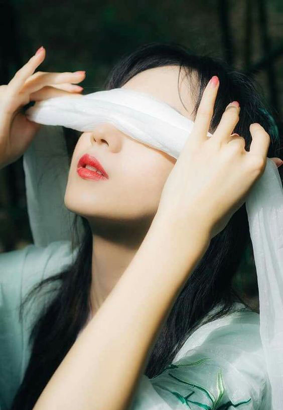 受傷了不懂得怎麼愛了?無法改變過去但不要再傷害自己 重新找回自信更愛自己