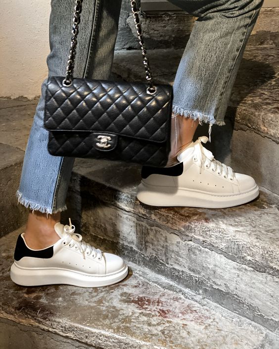 【5款人氣品牌經典入門手袋】OL必搶購的Dior、復古的Gucci等 款式百搭、時尚