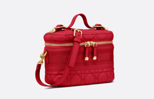 【Dior 2021手袋】必入皮革化妝箱手袋 復古又實用 Saddle等換上奶茶色掀起熱潮