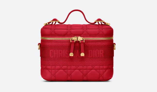 【Dior 2021手袋】必入皮革化妝箱手袋 復古又實用 Saddle等換上奶茶色掀起熱潮